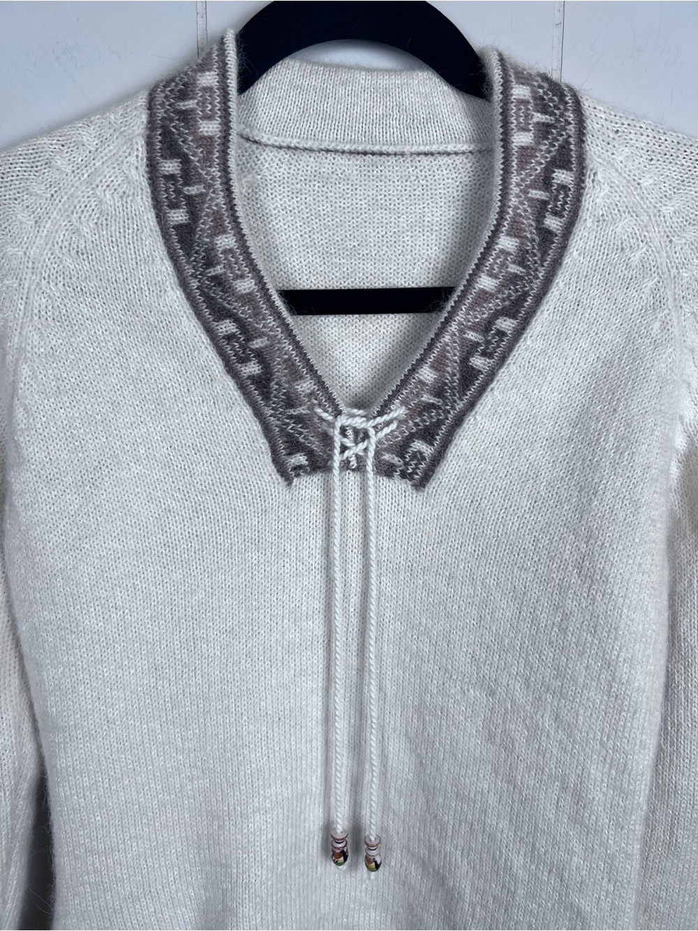 Peruvian Alpaca Knit Sweater Women's Ivory Cream with Geometric Patterned Trim - Picture 2 of 14